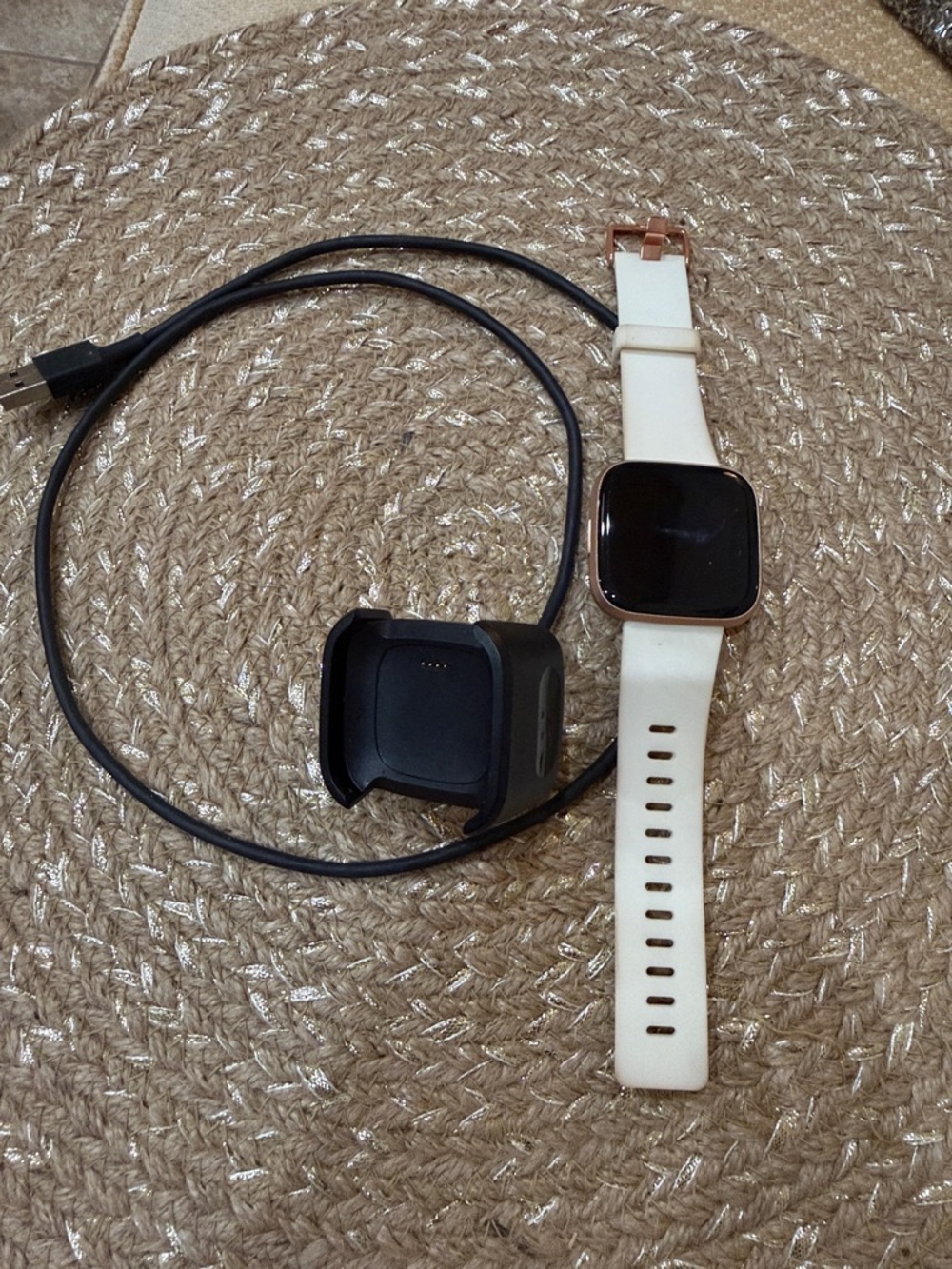Fitbit watch with White Band and Rose Gold Case